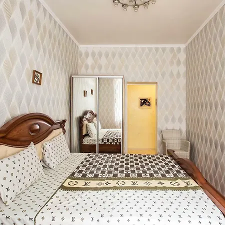 Three Separate In The Historic Center! Апартаменти Одеса