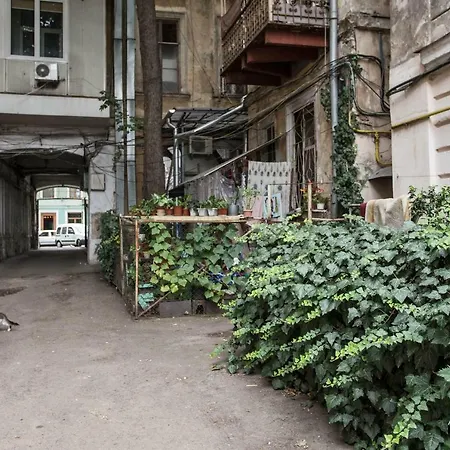 Three Separate In The Historic Center! Апартаменти *