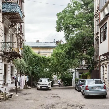 Three Separate In The Historic Center! Апартаменти